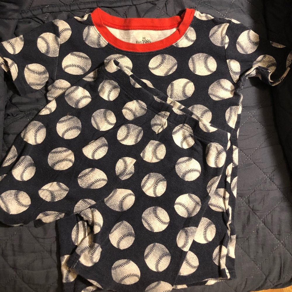 Boys summer pajamas size 10